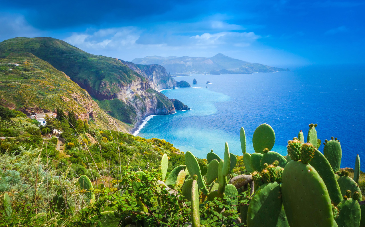 Lipari-trekking-hotel-pinnata
